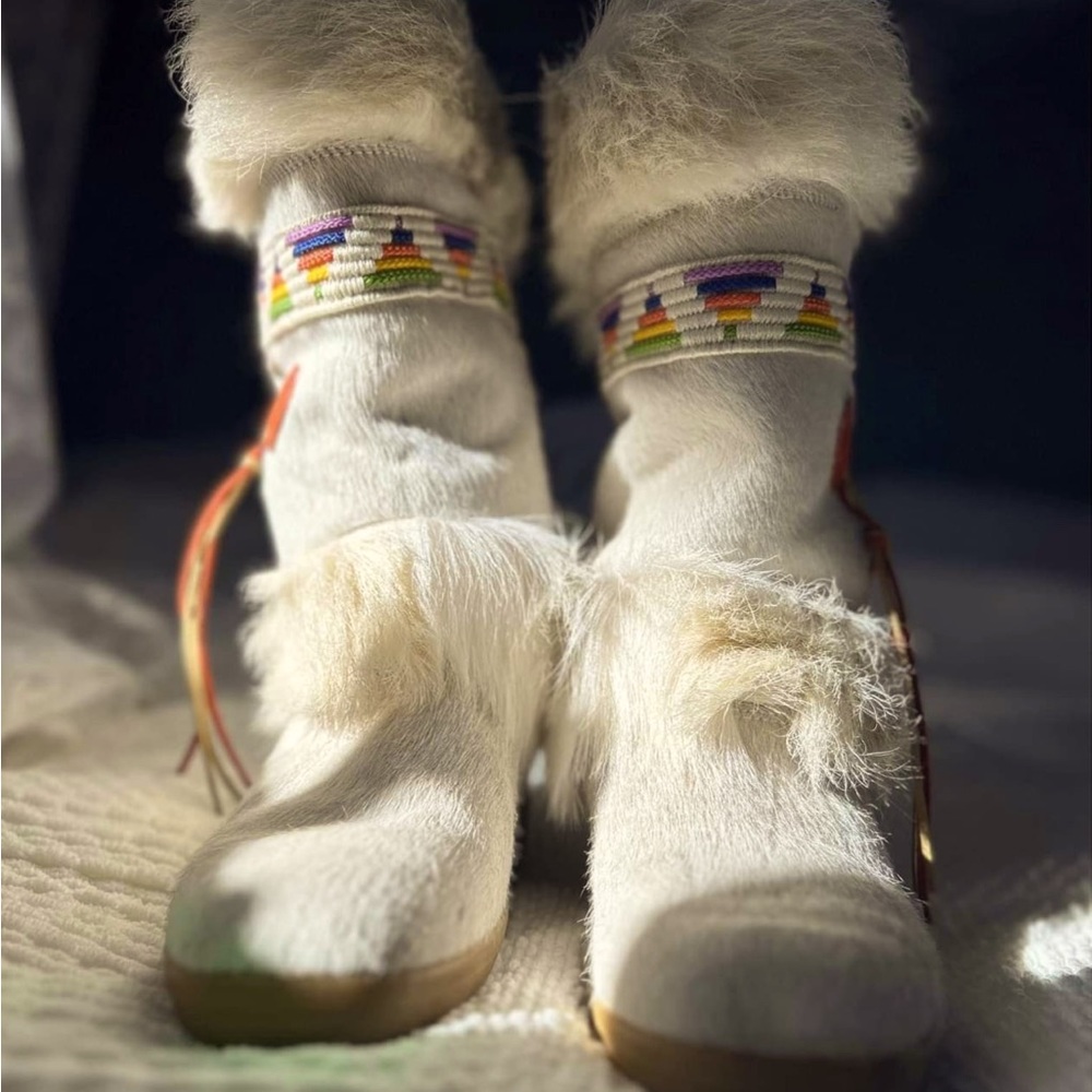 Gorgeous genuine Italian Técnica Women’s boot.